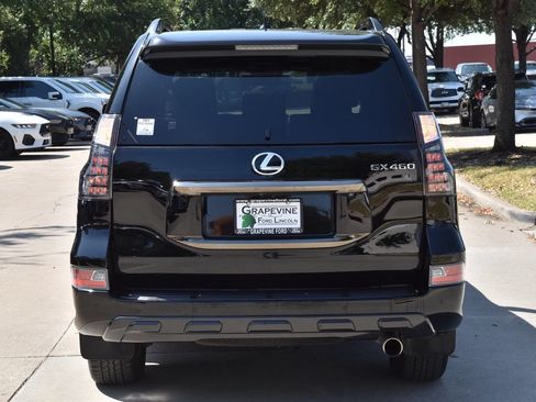 Used 2023 Lexus GX 460 w/ Black Line Special Edition AWD/4WD image 9