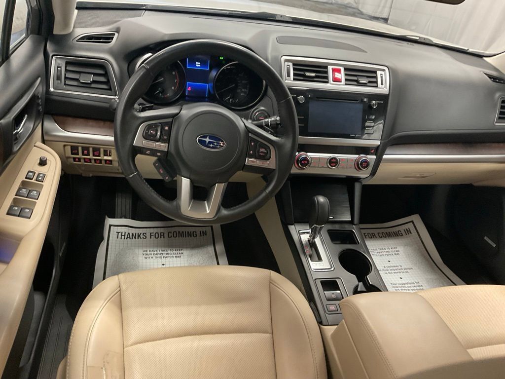 Used 2017 Subaru Outback 2.5i Limited AWD/4WD image 4