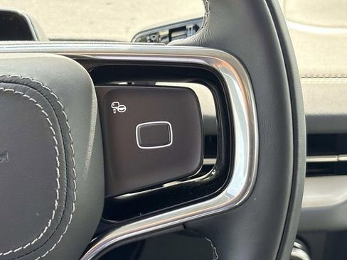 New 2026 Lincoln Navigator Premiere AWD/4WD image 27