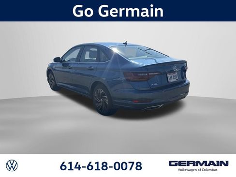 Used 2019 Volkswagen Jetta SEL Premium FWD image 3