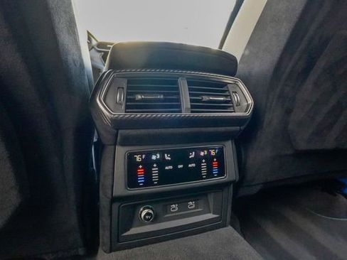 Used 2023 Lamborghini Urus Performante image 83