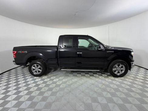 Used 2018 Ford F150 XLT w/ Equipment Group 302A Luxury AWD/4WD image 4