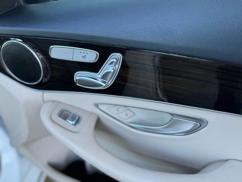 Used 2018 Mercedes-Benz C 300 Sedan image 20