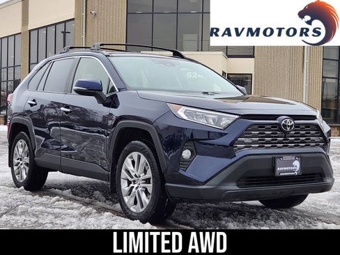 Used 2021 Toyota RAV4 Limited image 1