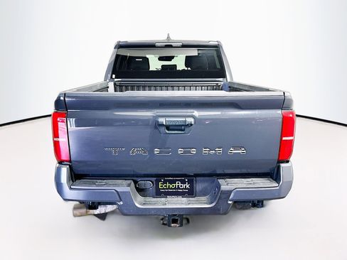 Used 2025 Toyota Tacoma SR5 image 7