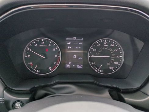 Used 2025 Subaru Outback Premium AWD/4WD image 31