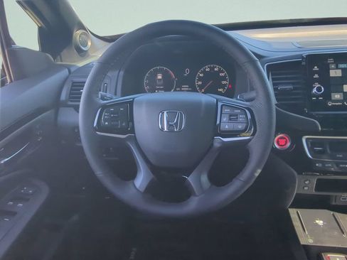 New 2026 Honda Ridgeline Black Edition image 12