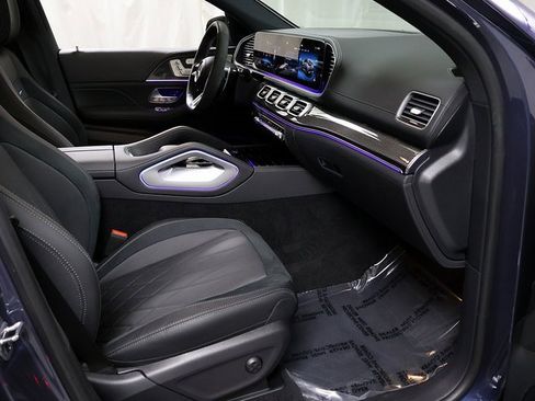 Certified 2025 Mercedes-Benz GLE 53 AMG 4MATIC Coupe image 37