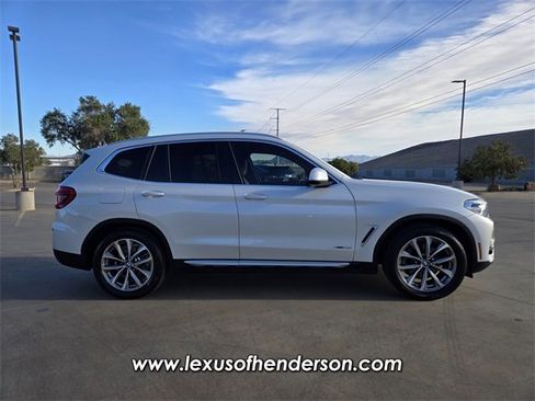 Used 2018 BMW X3 xDrive30i w/ Premium Package image 7
