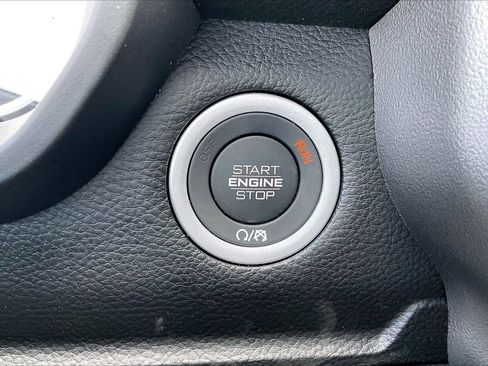 New 2026 RAM 1500 Big Horn AWD/4WD image 17