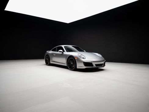 Used 2018 Porsche 911 Carrera RWD image 77