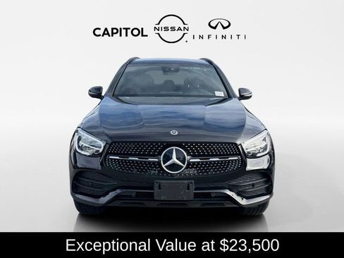 Used 2022 Mercedes-Benz GLC 300 image 2