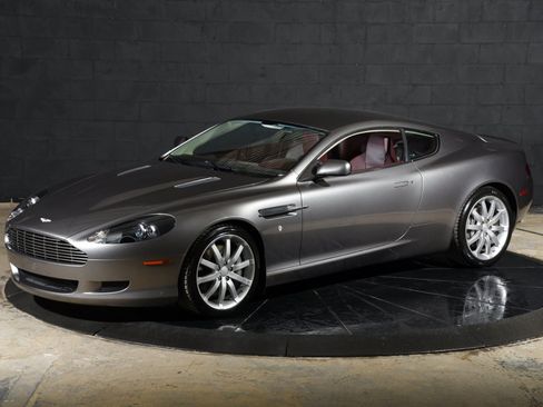 Used 2005 Aston Martin DB9 Coupe RWD image 9