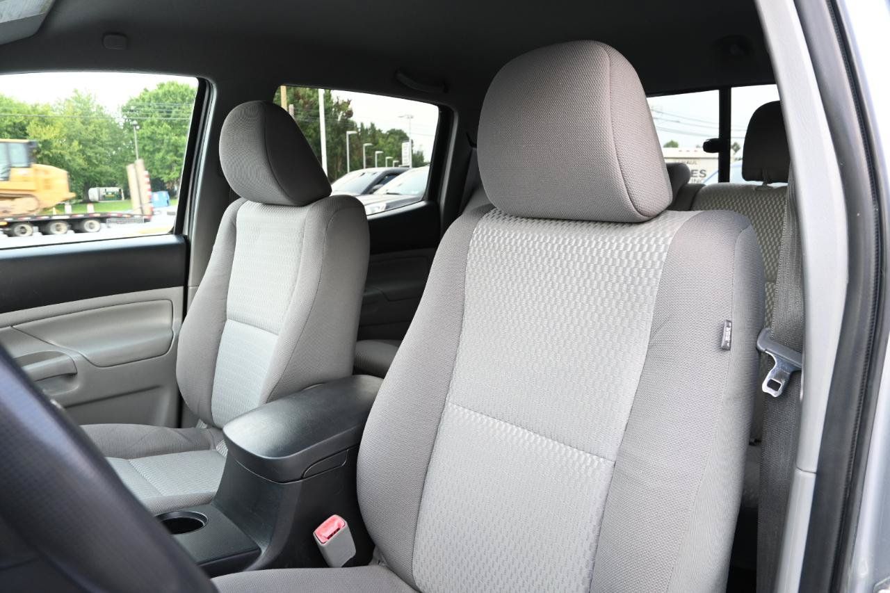 Used 2014 Toyota Tacoma 4x4 Double Cab w/ Convenience Package image 13
