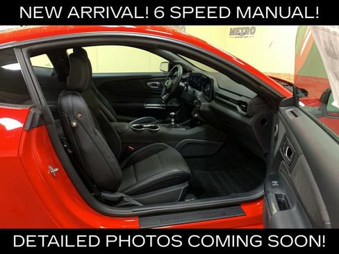 Used 2025 Ford Mustang GT RWD image 12