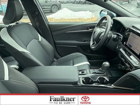 Certified 2025 Toyota Camry SE image 21