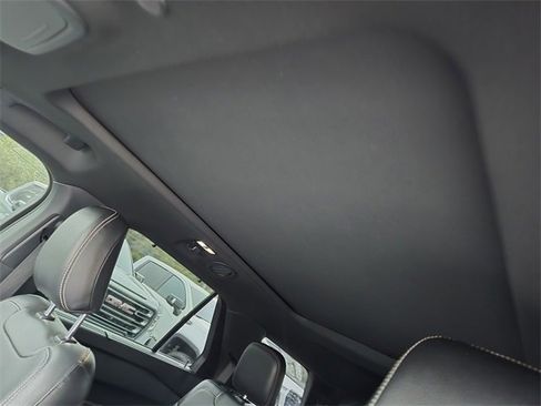 Used 2020 Ford Explorer ST w/ Premium Technology Package image 17