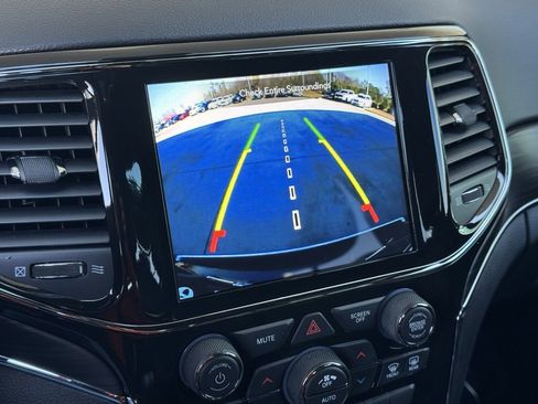 Used 2021 Jeep Grand Cherokee Limited w/ Premium Lighting Group image 35