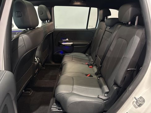 Used 2023 Mercedes-Benz EQB 300 4MATIC w/ Exclusive Package image 33