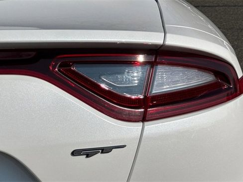 Used 2019 Kia Stinger GT1 image 52