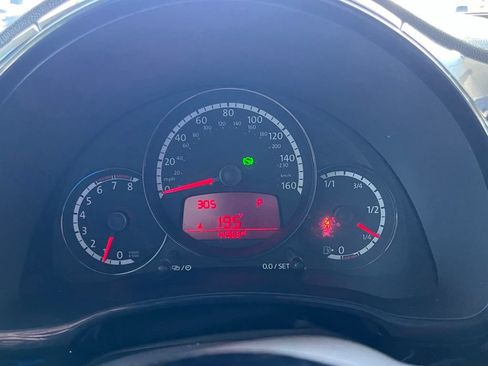 Used 2016 Volkswagen Beetle 1.8T FWD image 17