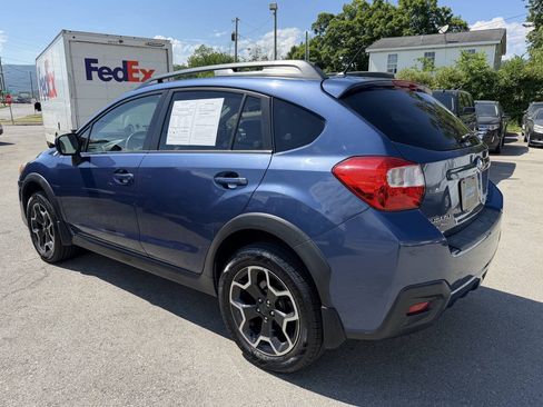 Used 2013 Subaru Crosstrek 2.0i Premium AWD/4WD image 8