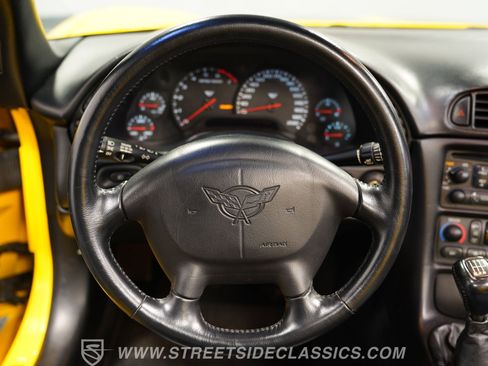 Used 2000 Chevrolet Corvette Convertible w/ Memory Pkg image 40