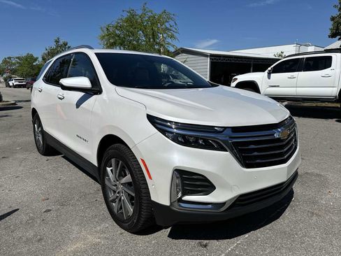 Used 2023 Chevrolet Equinox Premier AWD/4WD image 8