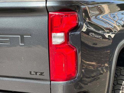 Used 2020 Chevrolet Silverado 2500 LTZ w/ LTZ Plus Package RWD image 28