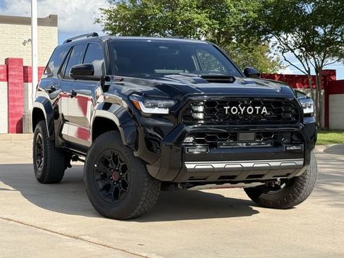 Used 2025 Toyota 4Runner TRD Pro AWD/4WD image 2
