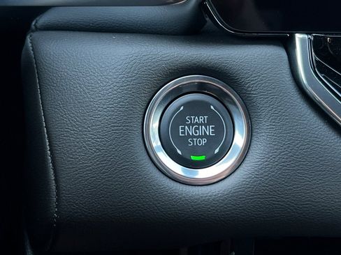 New 2026 GMC Canyon Elevation RWD image 21