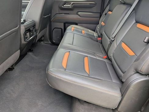 Certified 2023 GMC Sierra 1500 AT4 w/ AT4 Premium Package AWD/4WD image 26
