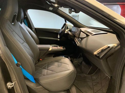 Used 2023 BMW iX xDrive50 w/ Premium Package AWD/4WD image 71