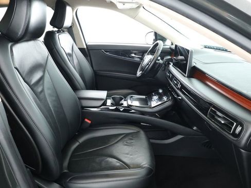 Used 2022 Lincoln Nautilus Reserve image 23