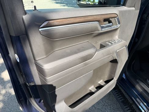 Used 2023 Chevrolet Silverado 1500 LT w/ Protection Package AWD/4WD image 13