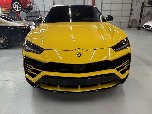 Used 2021 Lamborghini Urus AWD/4WD image 6