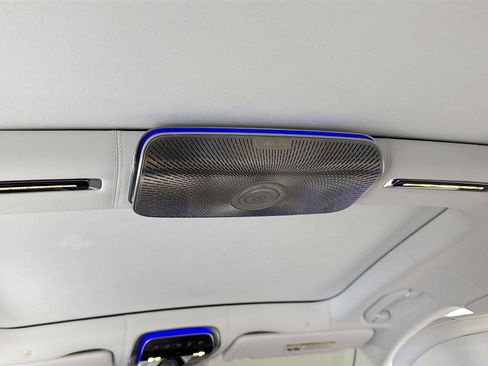 Used 2024 Mercedes-Benz Maybach S 580 4MATIC image 30