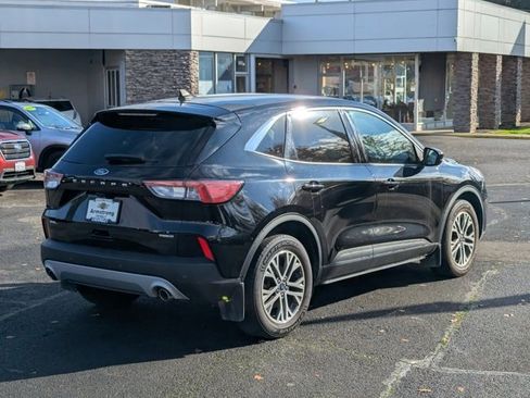 Used 2022 Ford Escape SEL w/ Technology Package image 5