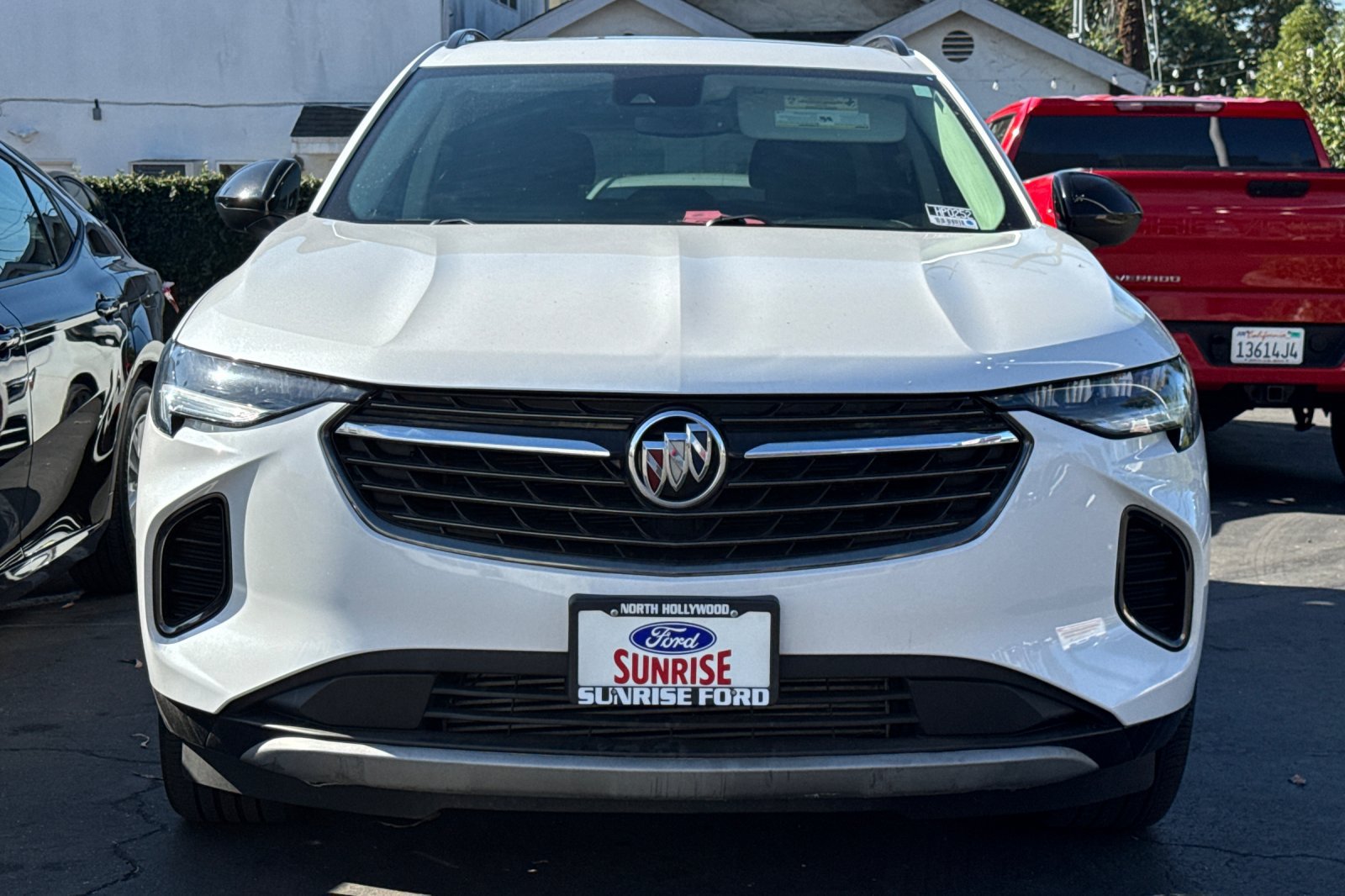 Used 2023 Buick Envision Essence w/ Sport Touring Package FWD image 3