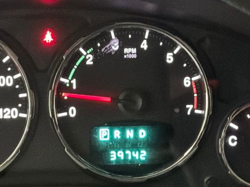 Used 2012 Jeep Liberty Sport image 12