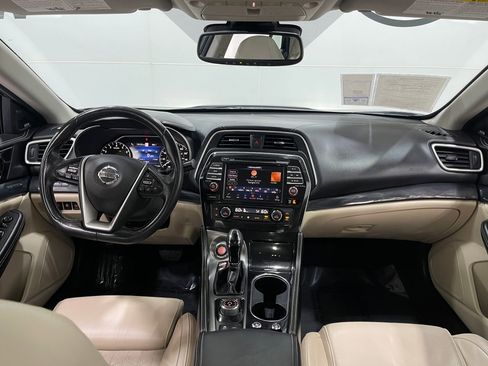 Used 2019 Nissan Maxima Platinum w/ Sport Mat Group image 21