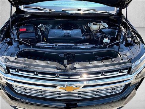 Used 2023 Chevrolet Tahoe Premier w/ Premium Package RWD image 11