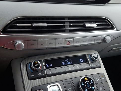 Used 2021 Hyundai Palisade SEL w/ Premium Package image 29