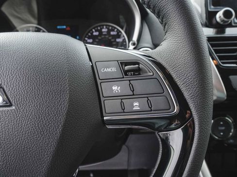 New 2026 Mitsubishi Eclipse Cross SE image 23