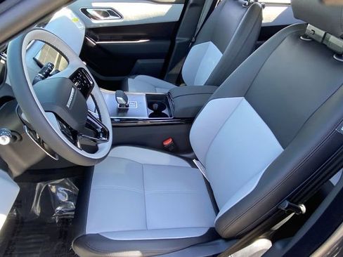 New 2026 Land Rover Range Rover Velar Dynamic SE AWD/4WD image 7