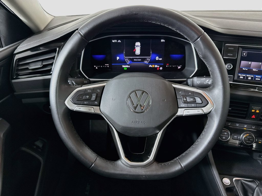 Used 2022 Volkswagen Jetta SE FWD image 11