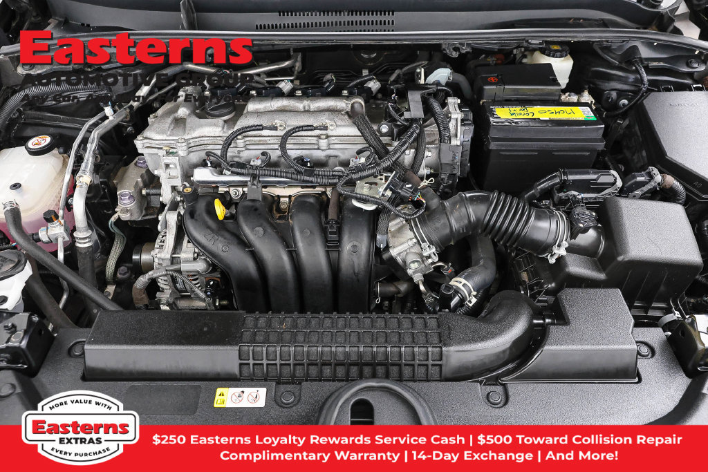 Used 2021 Toyota Corolla LE w/ Carpet Mat Package (TMS) FWD image 8