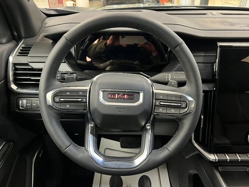 New 2026 GMC Acadia Elevation w/ Black Edition AWD/4WD image 10