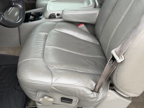 Used 2002 Chevrolet Silverado 3500 LS w/ Electrical Convenience Pkg image 95