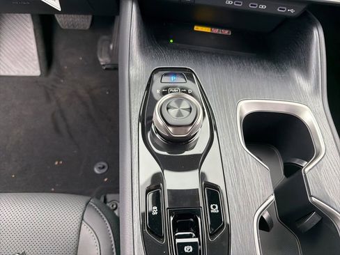 New 2026 Lexus RZ 450e AWD image 12